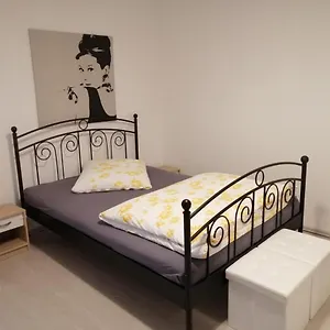  Apartment Ferienwohnung Beutelsbacherstrasse 12 Untertürkheim